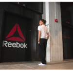 VICTOIRIA BECKHAM COLLABORE AVEC REEBOK